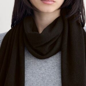 100% Cashmere Wrap Scarf Black Lightweight Quiet Luxury Minimalist-25x80”